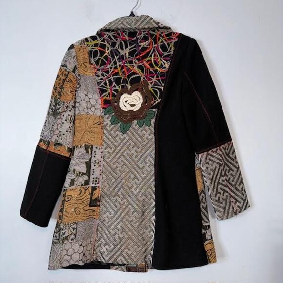Zashi Women's Black & Beige Abstract Patchwork Jacket Long Sleeves Collar Small - Picture 4 of 6